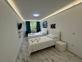 Asja Apartments - Shëngjin - 1