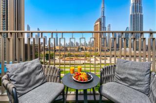 High Rise Haven I Burj and Fountain View I Vast Outdoor - 1