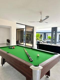 Luxurious 4 bedroom Villa next to the lagoon - Somone - 4