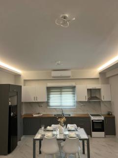 Garden House - Kalamata - 6