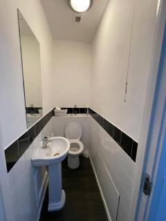 Farley Court - 2