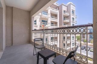 StayShort - Cozy Studio Apartment Near Miracle Garden - 6