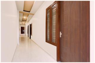 HOTEL R&R Near Sea Beach - Jagannath Temple - fully Air Conditioned hotel at Prime Location - Near Sea Beach and Temple - Hygiene & Spacious Room - with wifi- restaurant- LIFT- and- Parking- Luxuary Hotel - Puri - 3