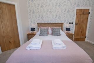 Meadow View, Luxury Barn, Malton - 4