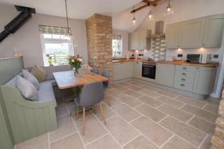 Meadow View, Luxury Barn, Malton - 7