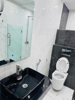 Regency Apartments - 9