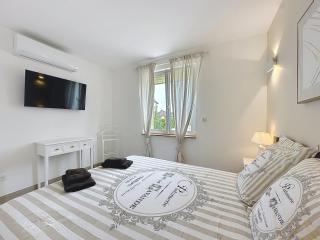 Charmante maison 2 chambres avec cour et jardin - Sainte-Savine - 2