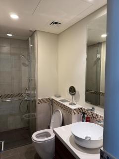 Stylish 1-Bedroom Apartment near burj khalifa - 6