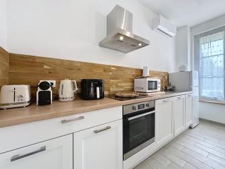 Charmante maison 2 chambres avec cour et jardin - Sainte-Savine - 8