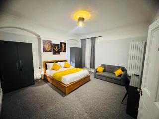 Luxury Furnished 2-king sizes bedroom Flat - 6