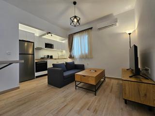 Elegant Aesthetic Suites - Rhodes Town - 0