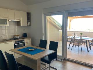 Apartments Mali Val - Punat - 5