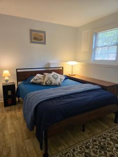 Spacious Quiet 3 Bedrooms Townhome Free Parking and Pets Friendly, Sleeps-9 - Germantown - 9