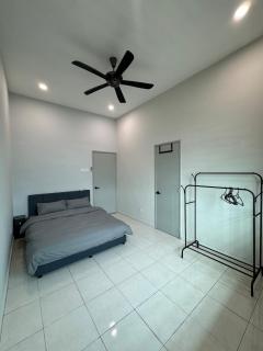 16 pax HB Homestay Raja Uda Ong Yi How Butterworth - Budget Homestay - KTV NETFLIX MAHJONG - Butterworth - 7