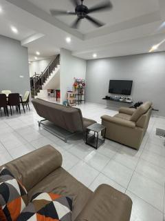 16 pax HB Homestay Raja Uda Ong Yi How Butterworth - Budget Homestay - KTV NETFLIX MAHJONG - Butterworth - 3