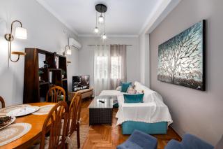 Fully renovated flat close to Uni & hospitals - Atene - 0
