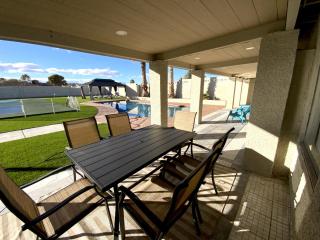 Elevated PickleBall Retreat - Las Vegas - 1