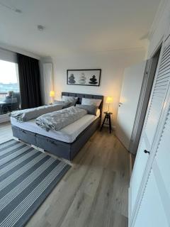 Fewo Schröder - Pier 5 - Strandkorb am Meer - seitlicher Meerblick - inklusiv Bettwäsche und Handtücher - Büsum - 7