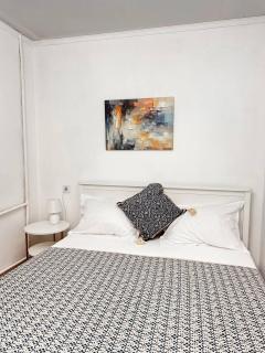 2 комнатная в историческом центре Наурызбай батыра 41 - 8