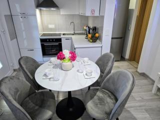 Apartment Blanca with jacuzzi,terase and private parking - Kaštela - 7