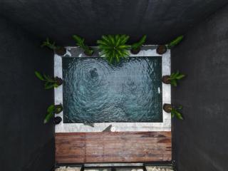 Loft Suite Wolu - Tumbak Bayuh - 9