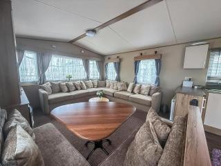 Lovely 6 Berth Caravan At St Osyth Beach Holiday Park Ref 28059Fv - 5