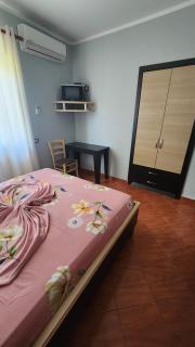 Kristal Hotel - Polisi i Vogël - 9