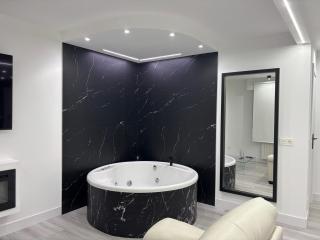 B&W Suite Andrés de la Llosa - 2