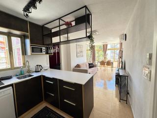 Sunny Place 5 - 8