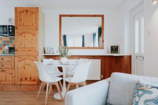 The Bird's Nest by Sheppey Stays - Sheerness - 1