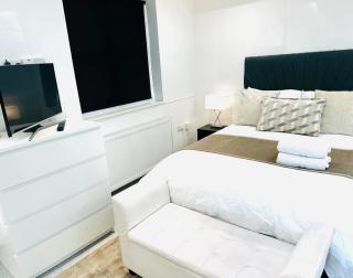 Westferry Two-Bedroom Deluxe Apartment - Londres - 1
