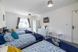 4BR New Build - Near Ferry Port - Great for Groups - Holyhead - 9