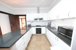 Sydney concord 6 Bedroom 4 bathroom house - Sydney - 6
