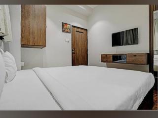 Hotel galaxy - Jāmb - 3
