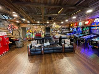 Lake Therapy at The ARK - Gameroom, Hot Tub, Private Dock - Williamstown - 2