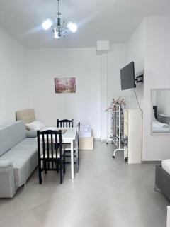 Aqua Sea View Apartment - Sarandë - 6