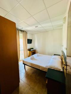 Mavras Hotel - Rimini - 4