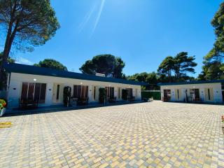 "Seaside Pines" Apartments - 3