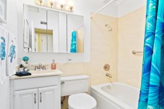 Chic Retreat Ping Pong, Bonfires and Patio Leisure - San Diego - 1