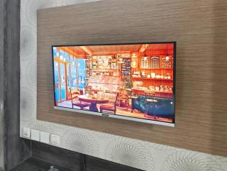 Strategic 3BR Casablanca Mansion with Pool & Wi-Fi by 2ndHome - 4