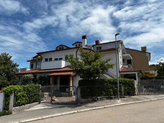 Apartmani Rozi - Umag - 0