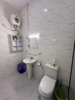 TEAL OPEN PLAN 1 BED & PARLOUR LEKKI 1 24-7 POWER, NETFLIX, WIFi - 6