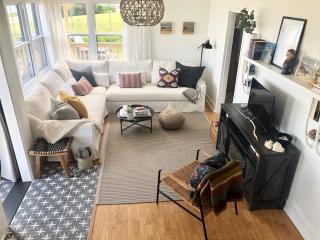 Professionally designed holiday home on the beach - 9