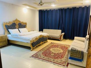 Hotel Baba Rezidor Kalam by Khan Familia - Kalām - 8