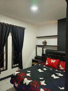 Villa STS Cisarua Puncak - Cisarua - 6