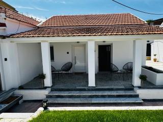 Massalia Suites Studio Galini - Agios Stefanos - 2