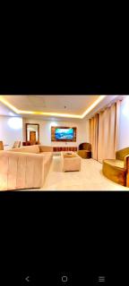 Goldcrest Alfatah Mall - 0