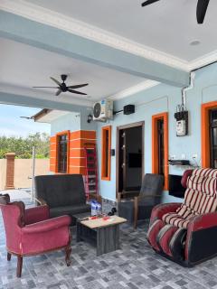 Andak Homestay - 2