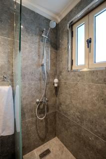 Deluxe Double Room 2 Adults plus 1 Child - Luxor - 3