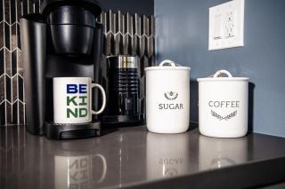 NEW and Modern Cozy Flat in Southern California - 5